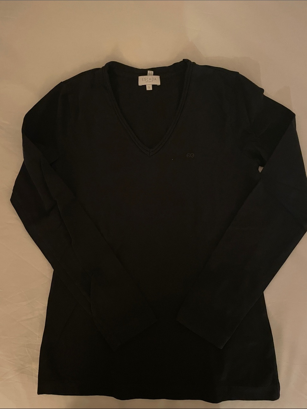 Escada Black V-Neck Women's Lons Sleeve Tshirt Size Small